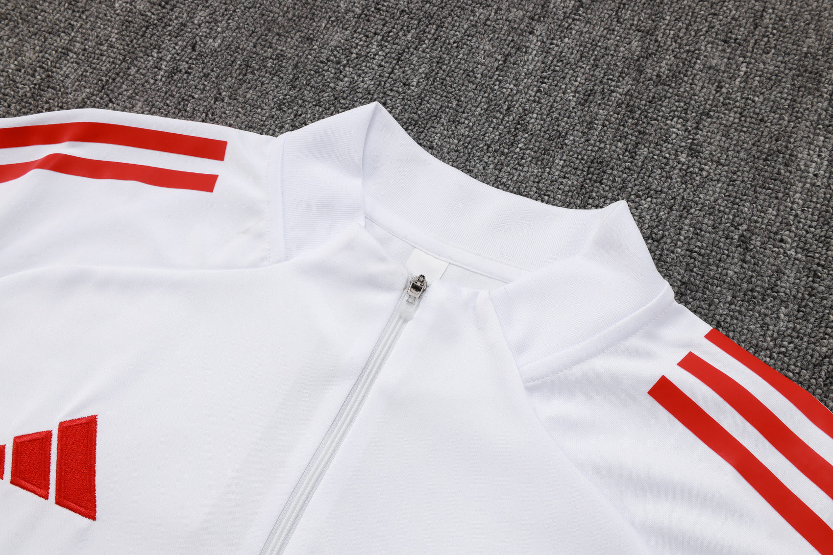 NEW FC BAYERN DE MUNICH TrackSuit Complete 25/26