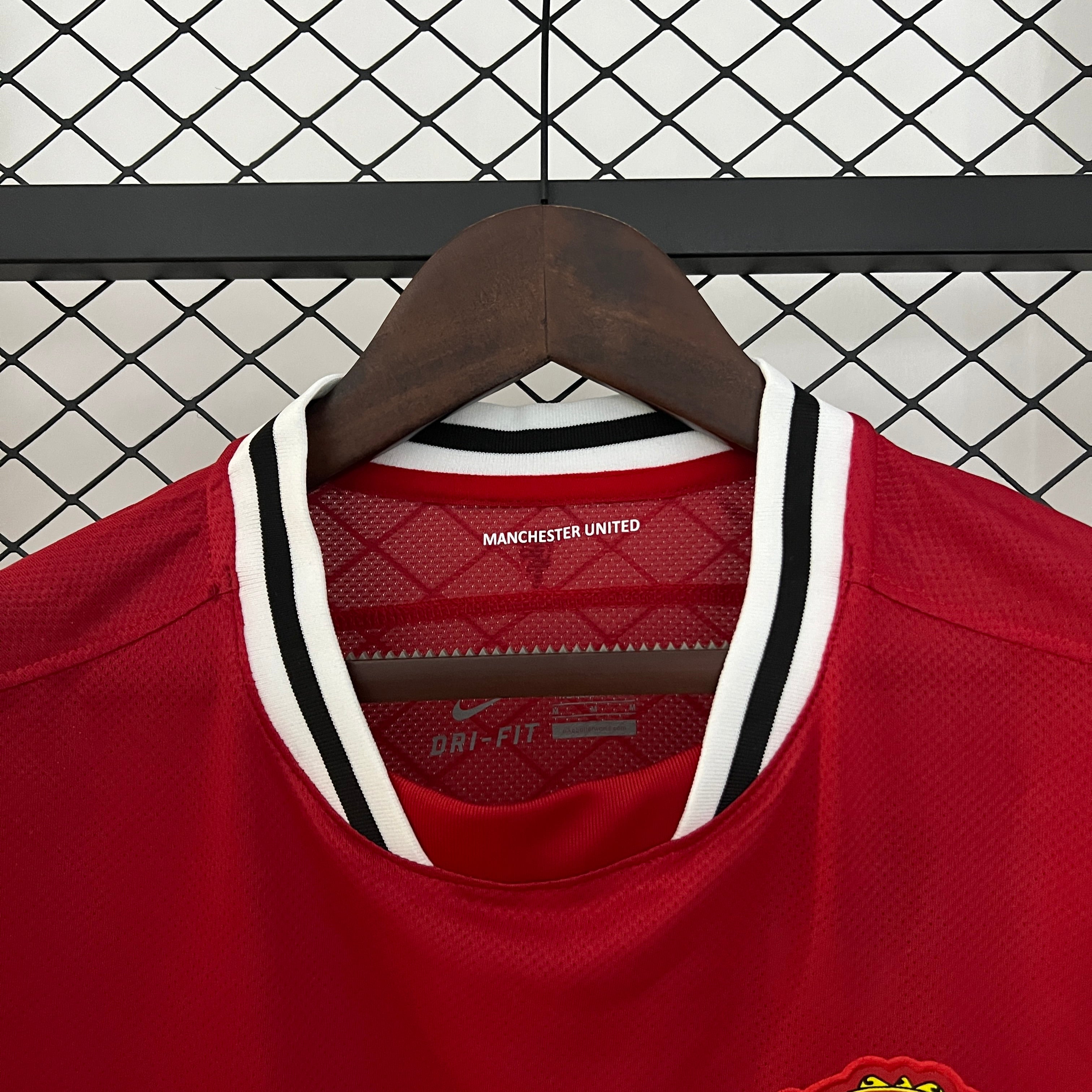 CAMISETA RETRO MANCHESTER UNITED 2011/12
