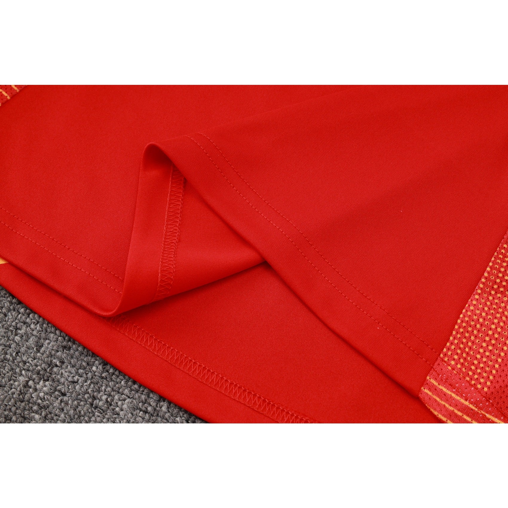 NEW BAYERN MUNICH TRACKSUIT 2º POLO 24/25