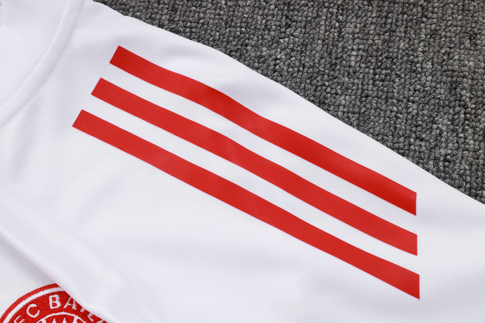 NEW FC BAYERN DE MUNICH TrackSuit Complete 25/26