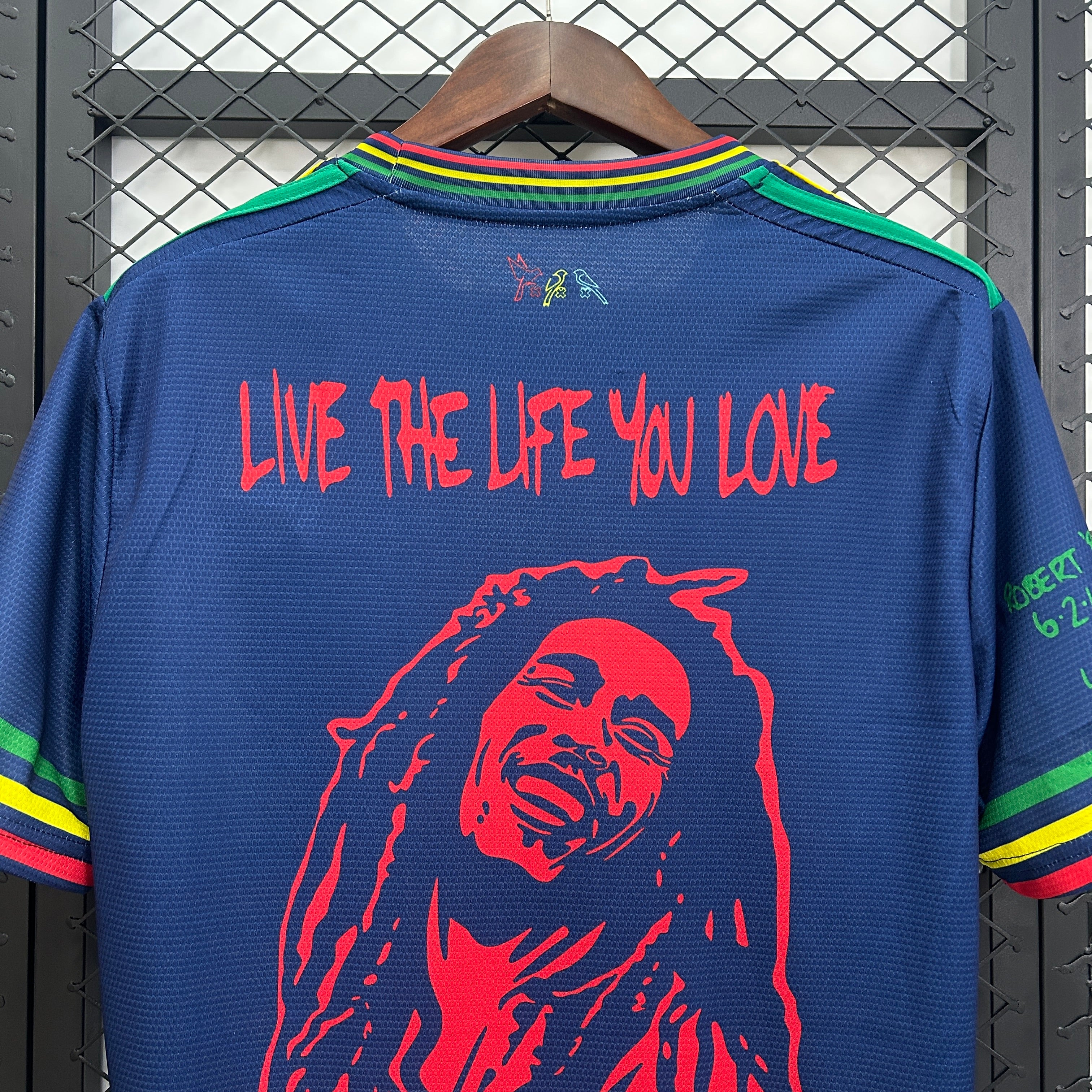 NEW CAMISETA AJAX DE AMSTERDAM (ED Bob Marley) 24/25