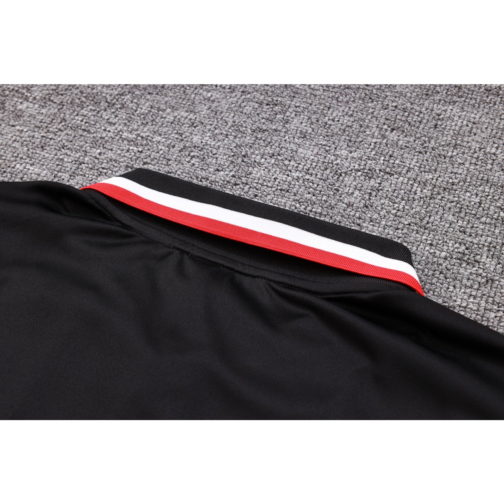 NEW MANCHESTER UNITED 1º TRACKSUIT POLO 23/24
