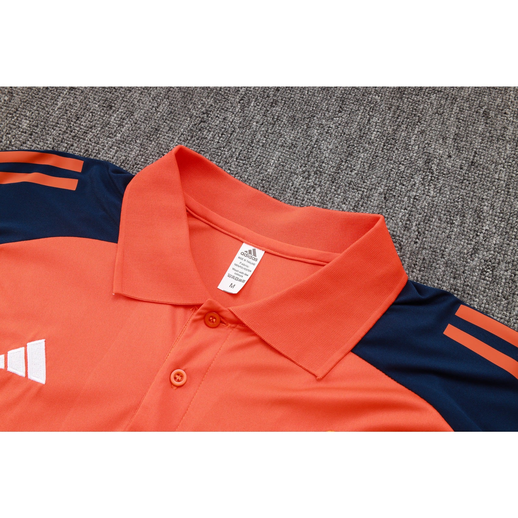 NEW MANCHESTER UNITED TRACKSUIT POLO 4º 24/25