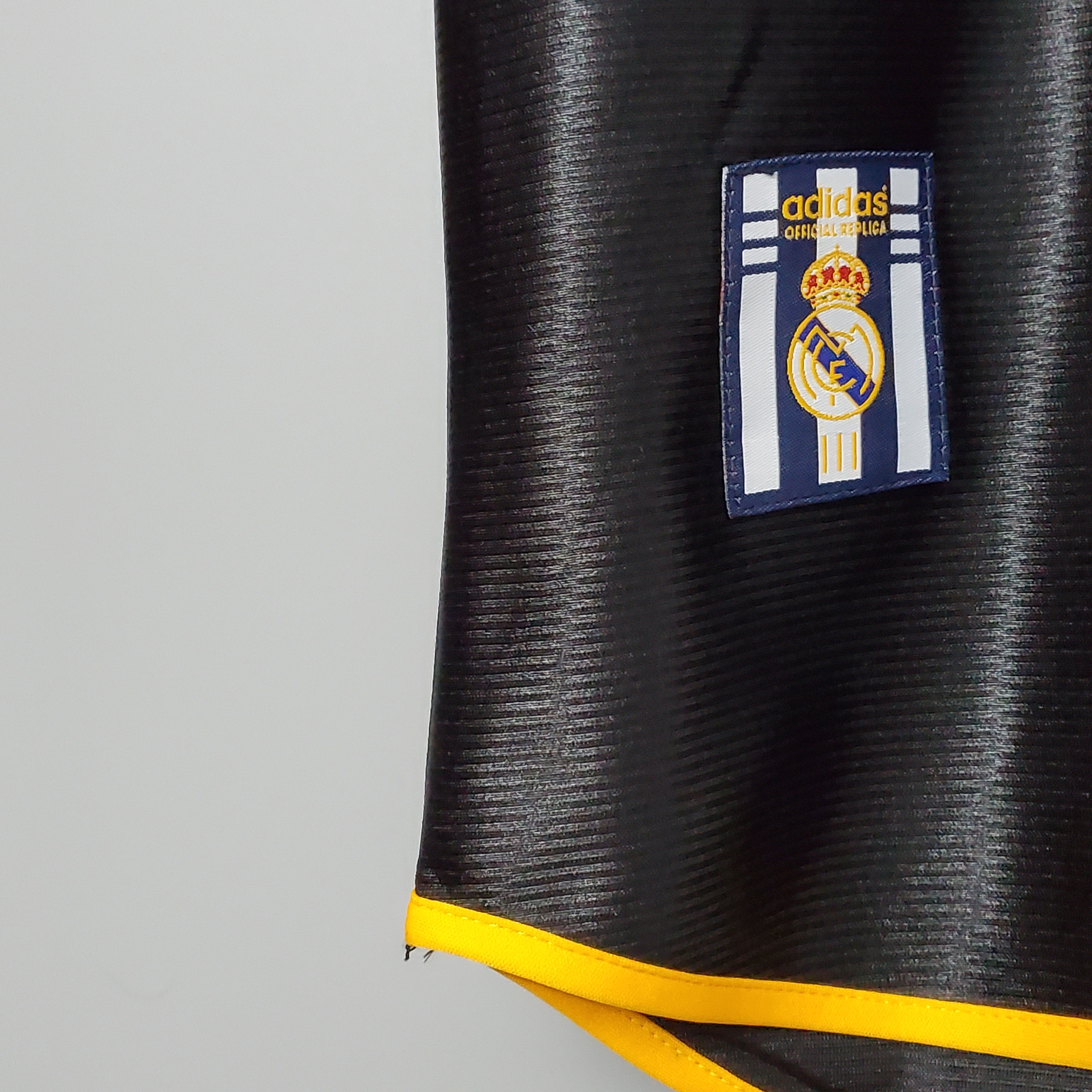 CAMISETA RETRO REAL MADRID 98/00