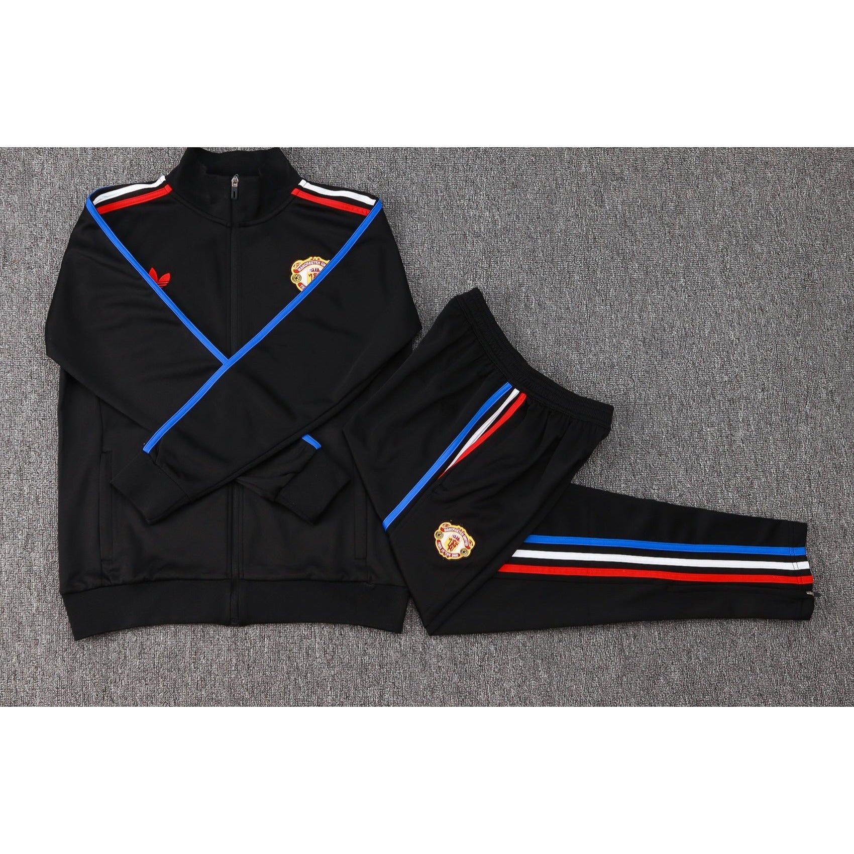 NEW Manchester United TrackSuit Complete