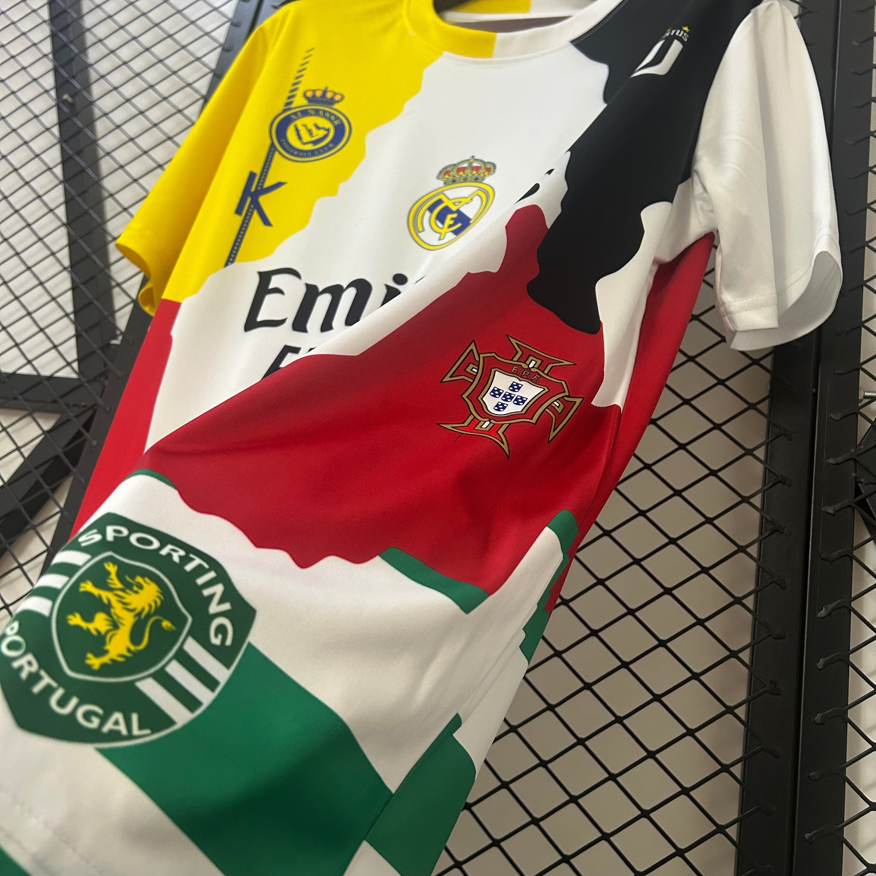 NEW CAMISETA CRISTIANO RONALDO VERSION LEYENDA