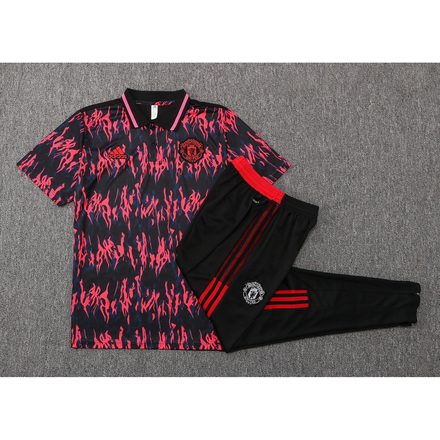 NEW MANCHESTER UNITED TRACKSUIT POLO
