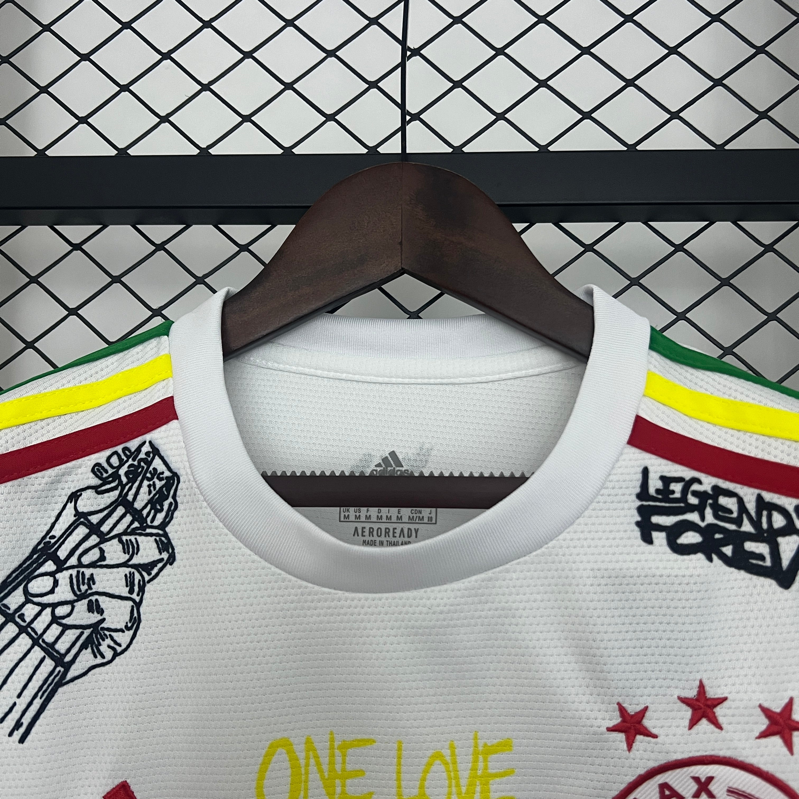 NEW CAMISETA AJAX DE AMSTERDAM (ED Bob Marley) 24/25