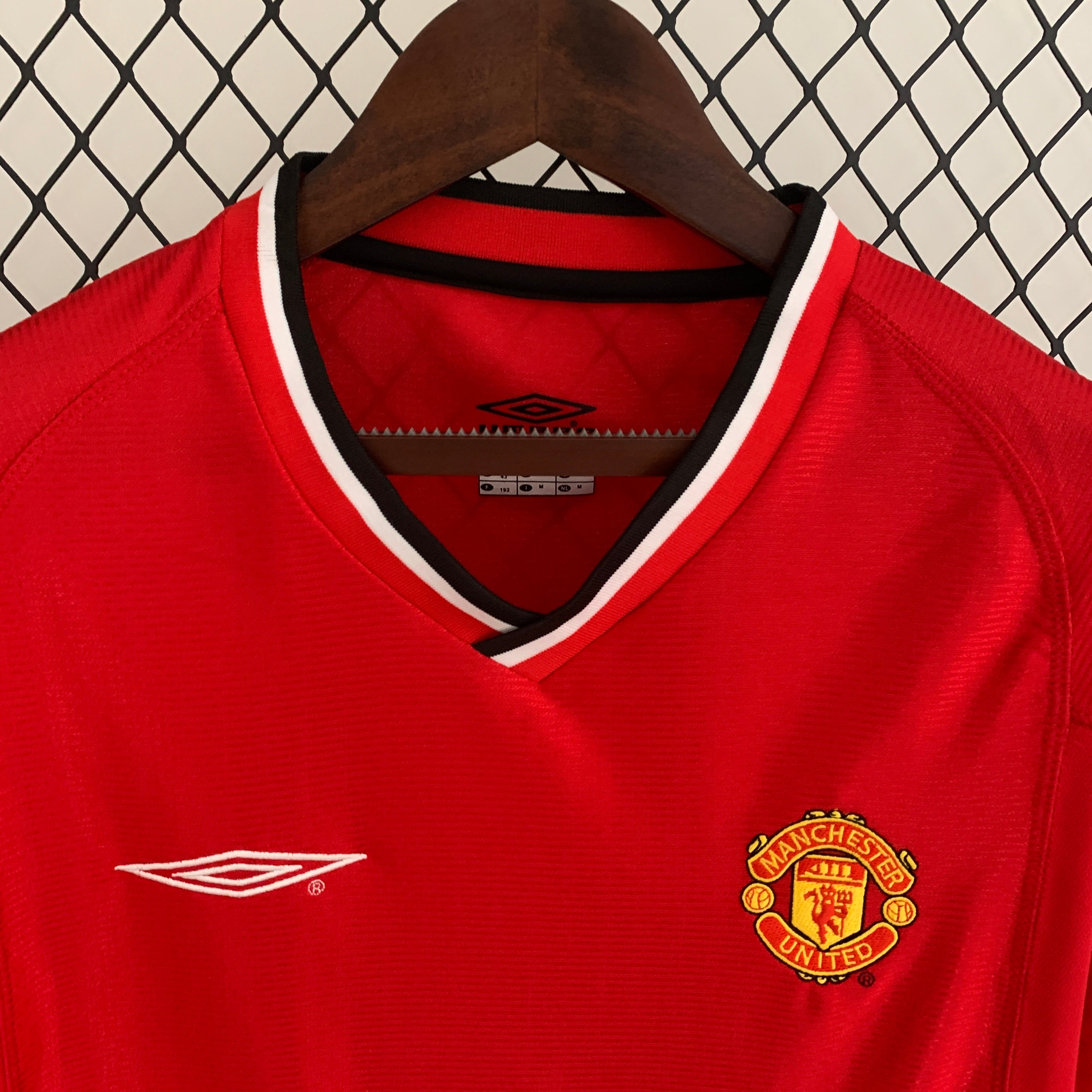 CAMISETA RETRO MANCHESTER UNITED 2000/2002