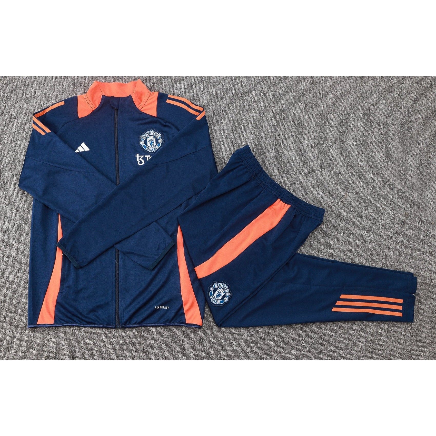 NEW Manchester United TrackSuit 2 Complete 24/25