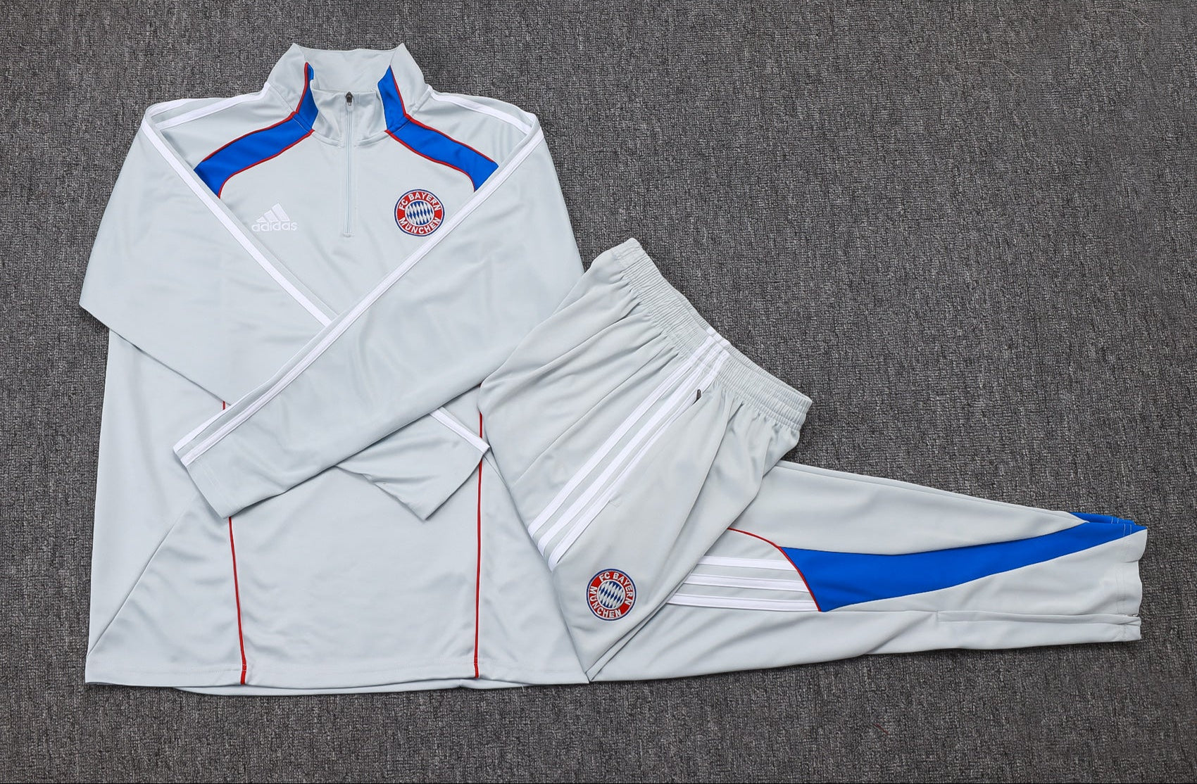 NEW FC BAYERN DE MUNICH TrackSuit Complete 25/26