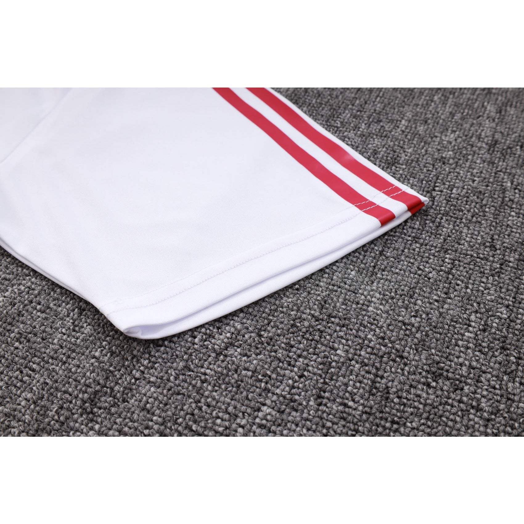 NEW MANCHESTER UNITED 2º TRACKSUIT POLO 23/24