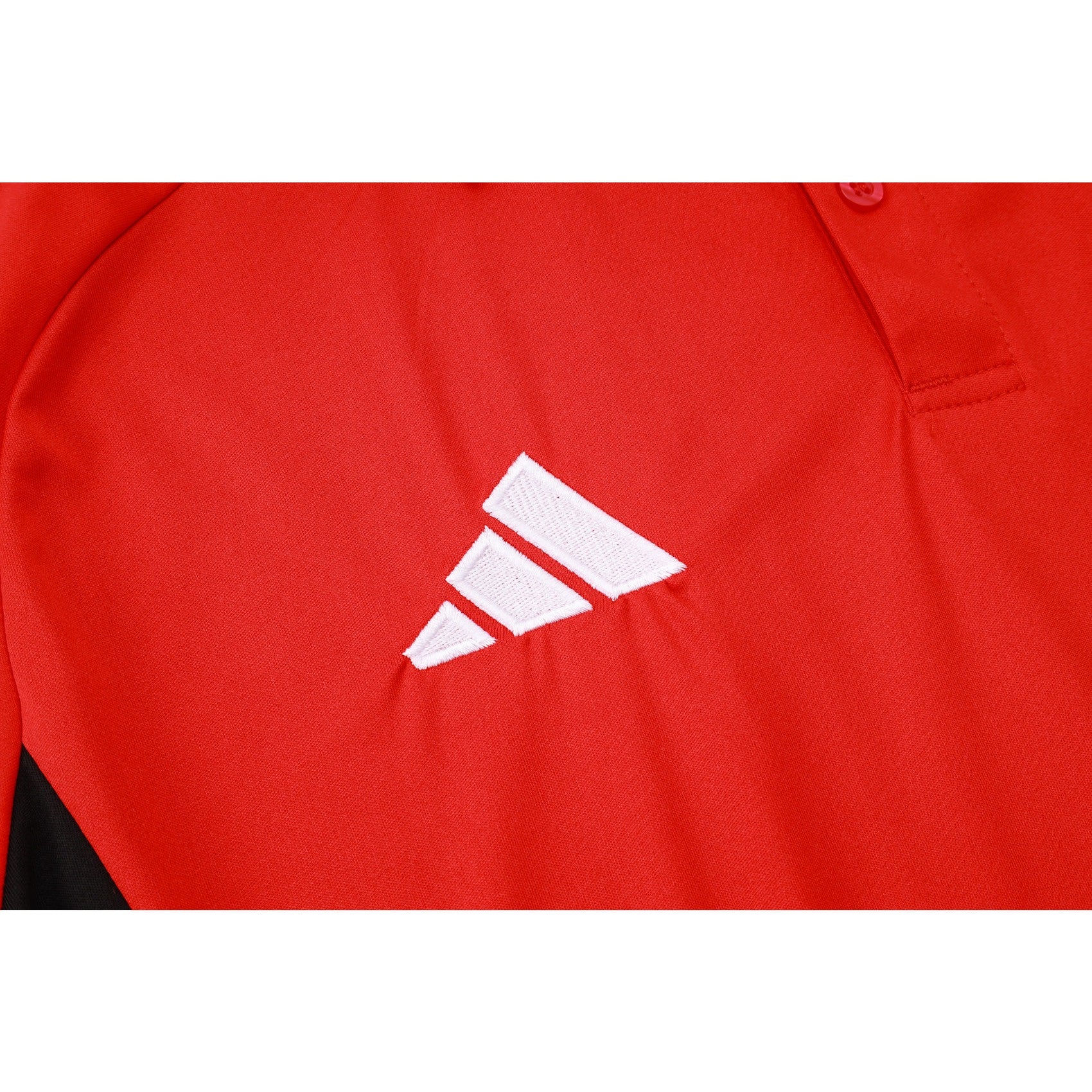 NEW MANCHESTER UNITED TRACKSUIT POLO 3º 24/25