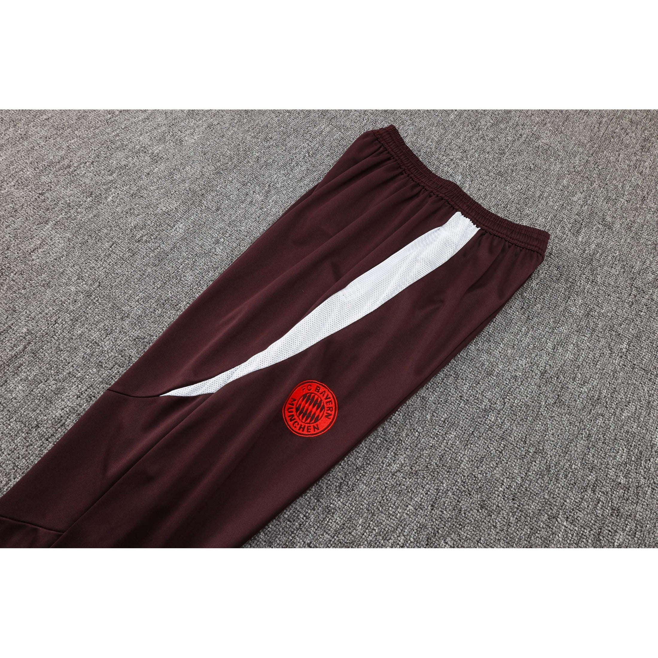 NEW BAYERN MUNICH TRACKSUIT POLO 24/25