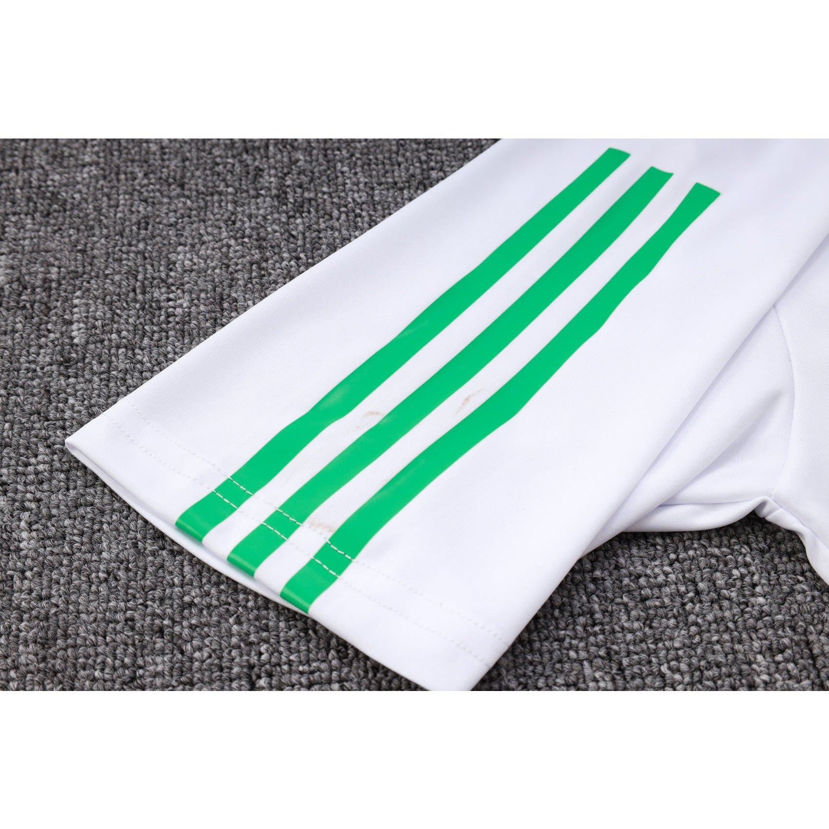 NEW BAYERN MUNICH 1º TRACKSUIT POLO 23/24