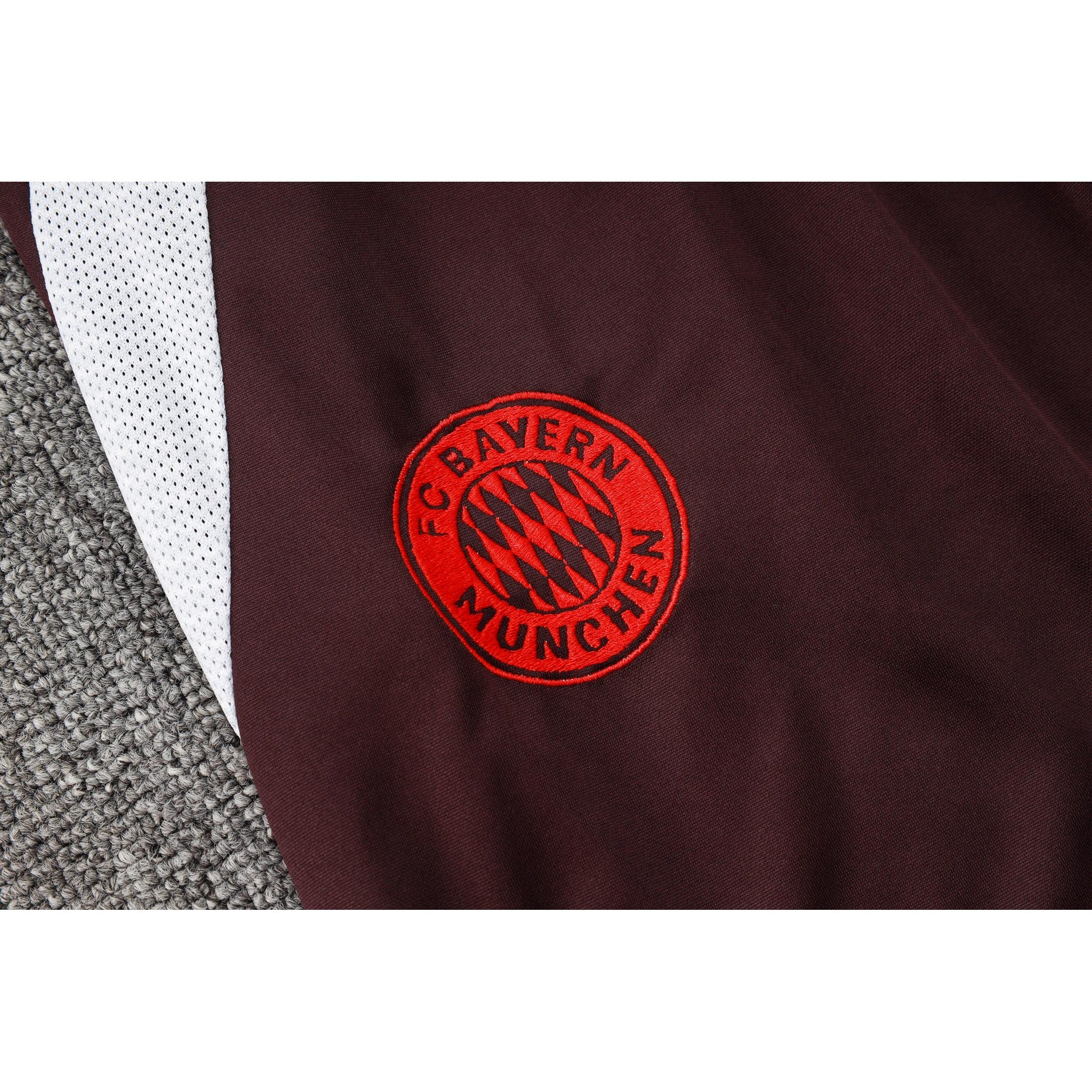 NEW BAYERN MUNICH TRACKSUIT POLO 24/25