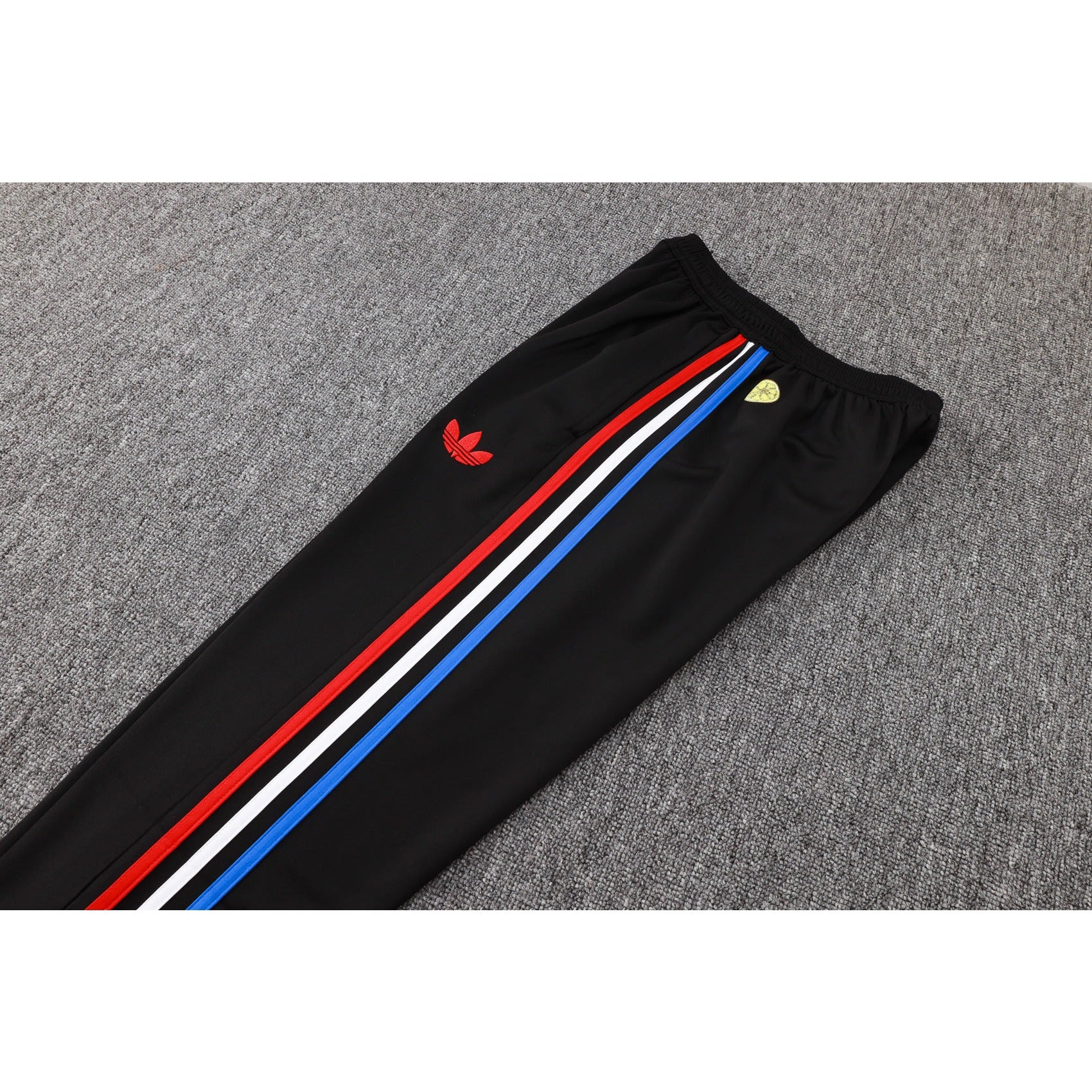 NEW Manchester United TrackSuit Complete