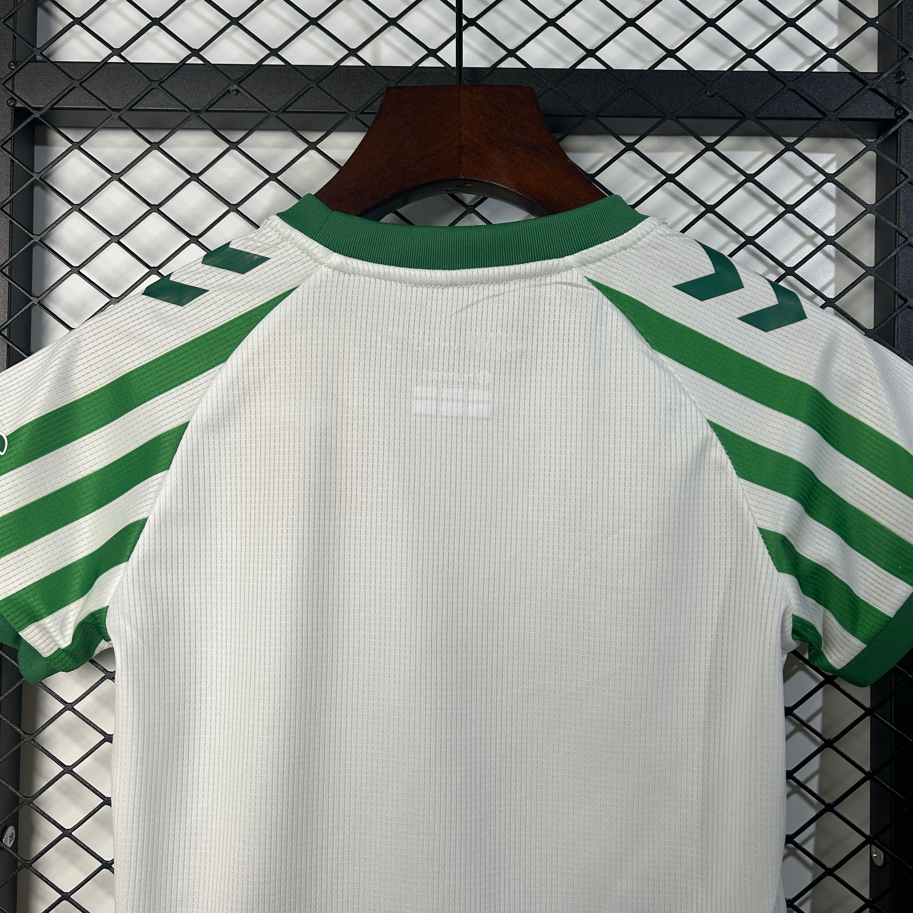(NIÑO) CONJUNTO REAL BETIS ED FINAL CONFERENCE LEAGUE
