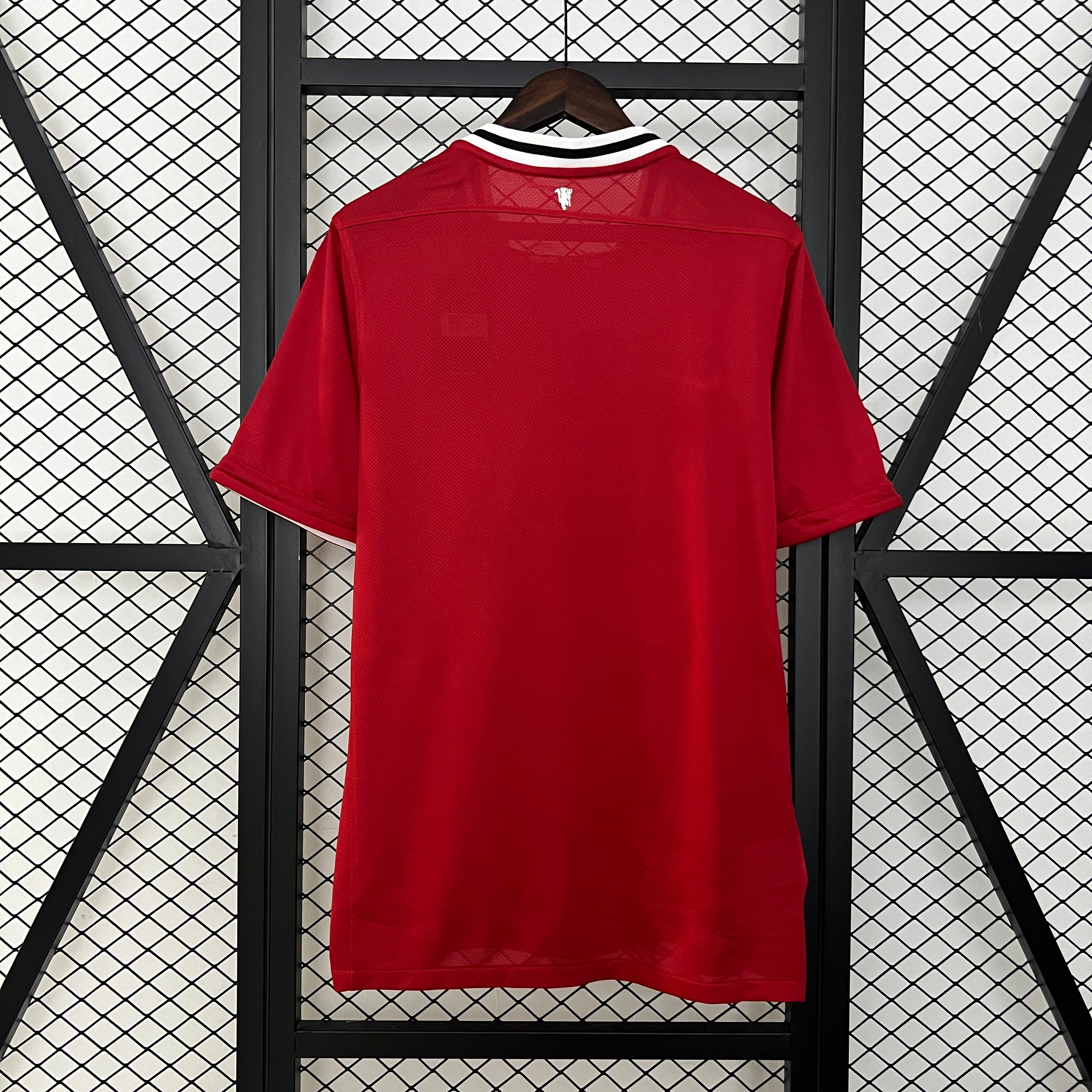 CAMISETA RETRO MANCHESTER UNITED 2011/12