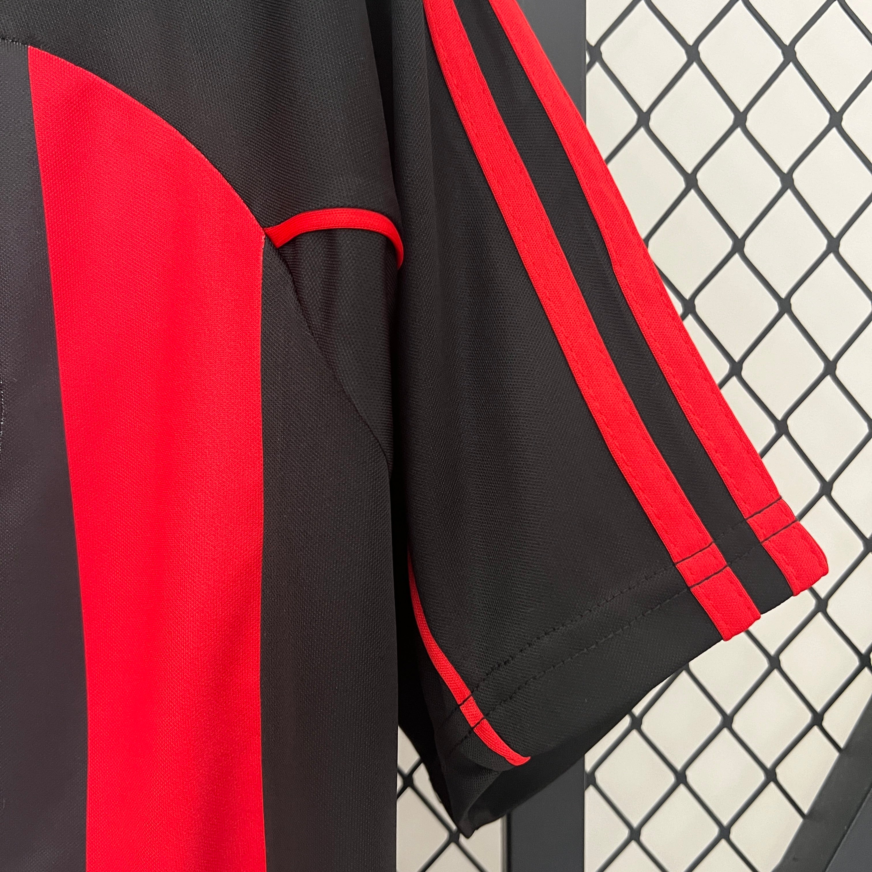 CAMISETA RETRO AC MILAN 2001/2002
