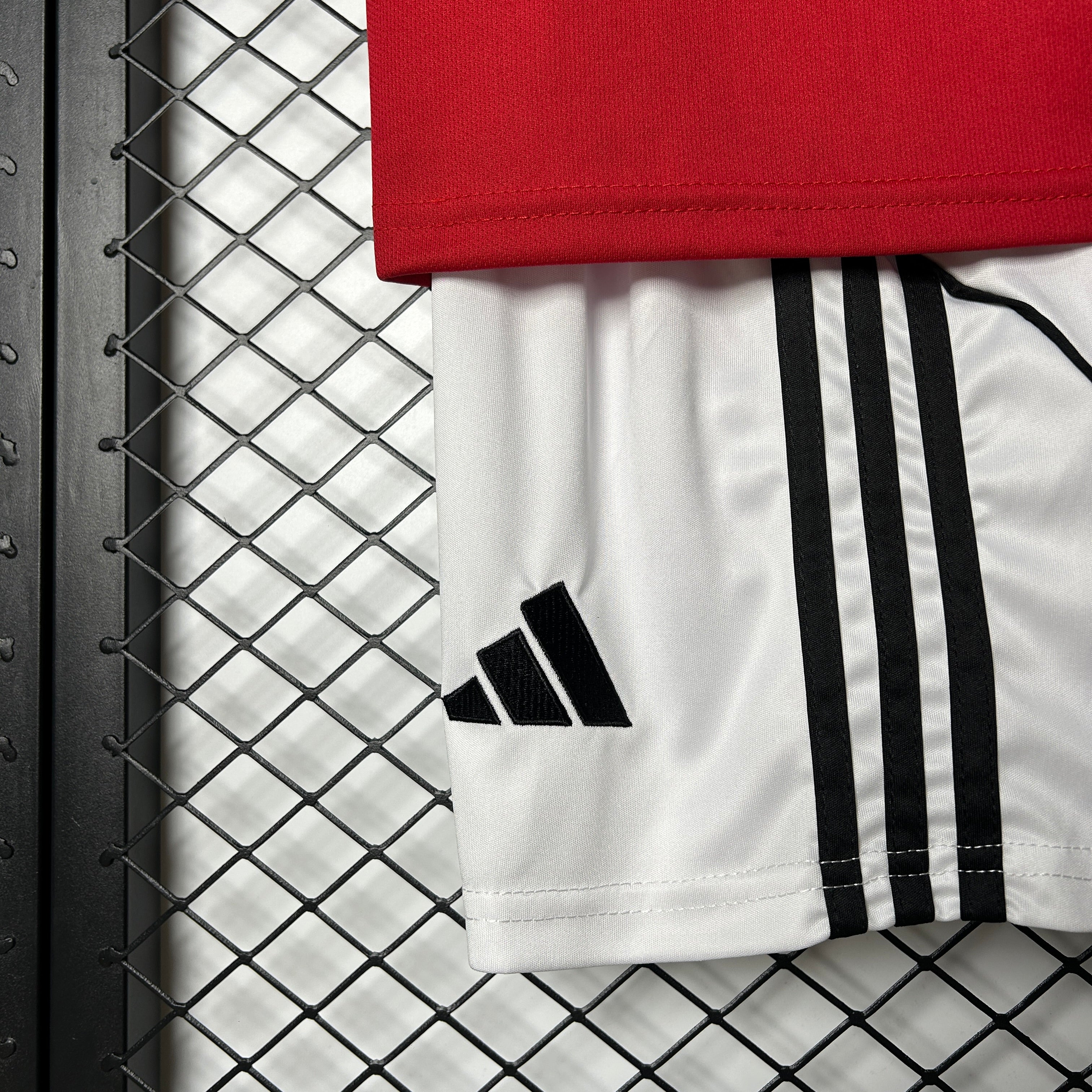 (NIÑO) CONJUNTO MANCHESTER UNITED 2025/26